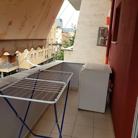 Apartment Leones